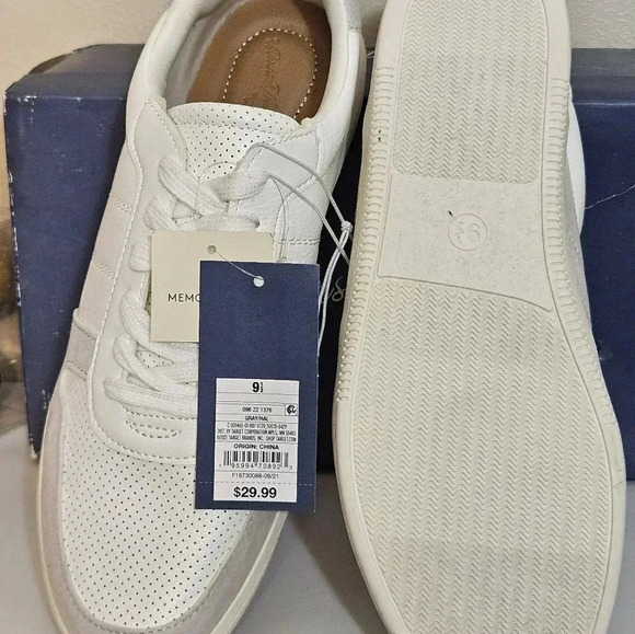 Universal Thread Hal Sneakers white n light gray lady's sizes - Picture 10 of 11